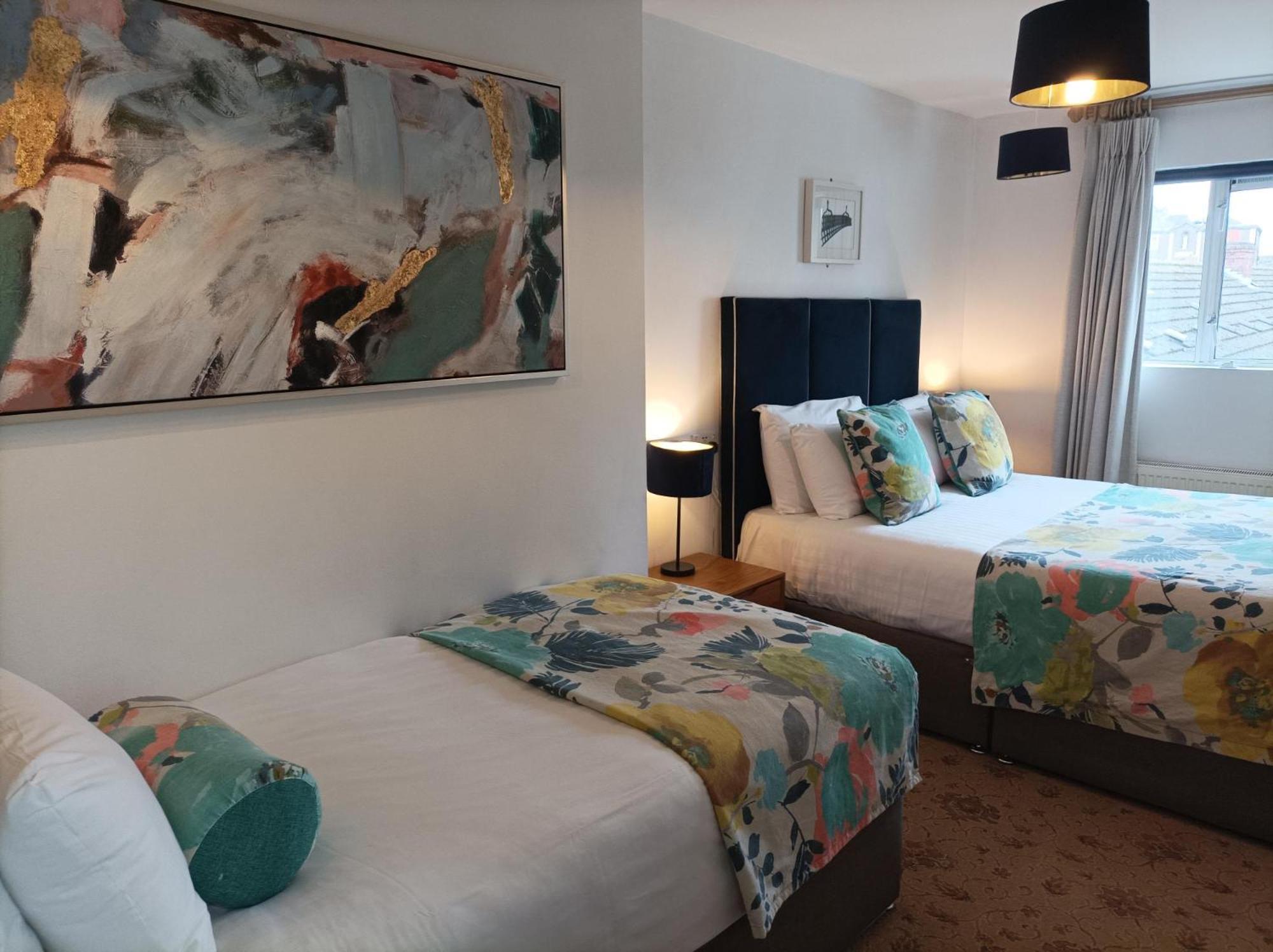 Tom Dick And Harriet'S Accommodation, Dublin